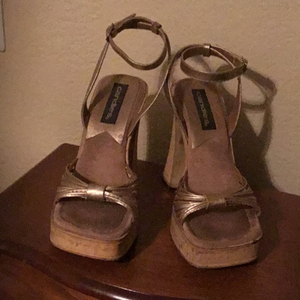 Candie’s Sandal Chucky platforms